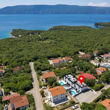 Modern House Jadranka With Pool Ferienhaus