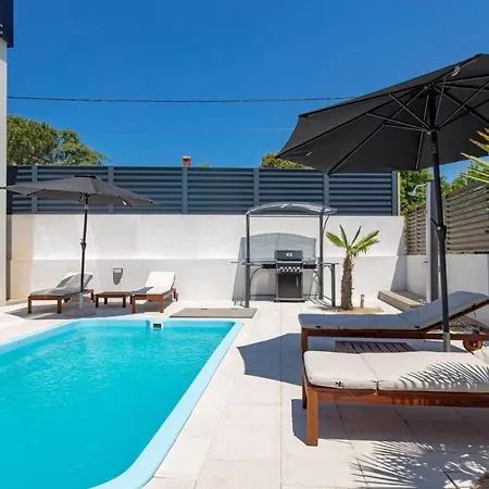 Modern House Jadranka With Pool