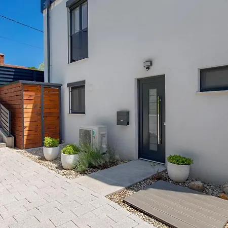 Modern House Jadranka With Pool *